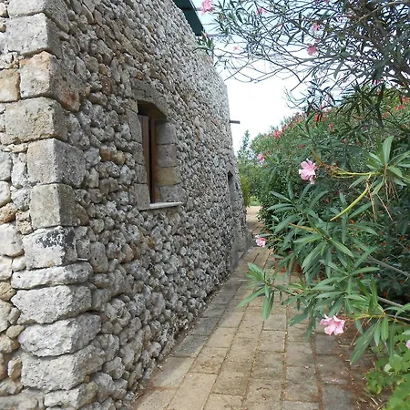 Masseria Serine 农家乐 莱乌卡