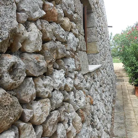 Alloggio per agriturismo Masseria Serine *
